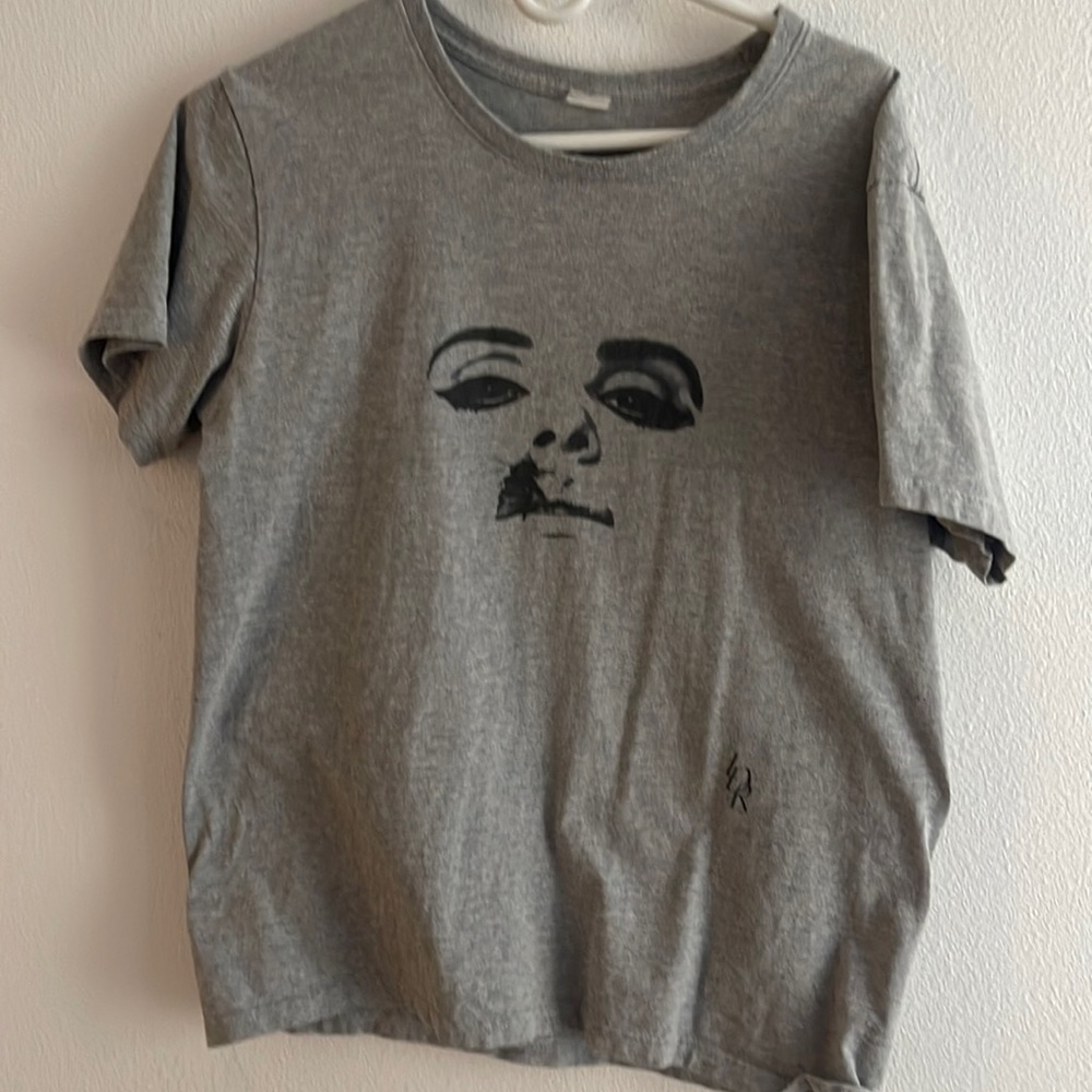 Novelty T